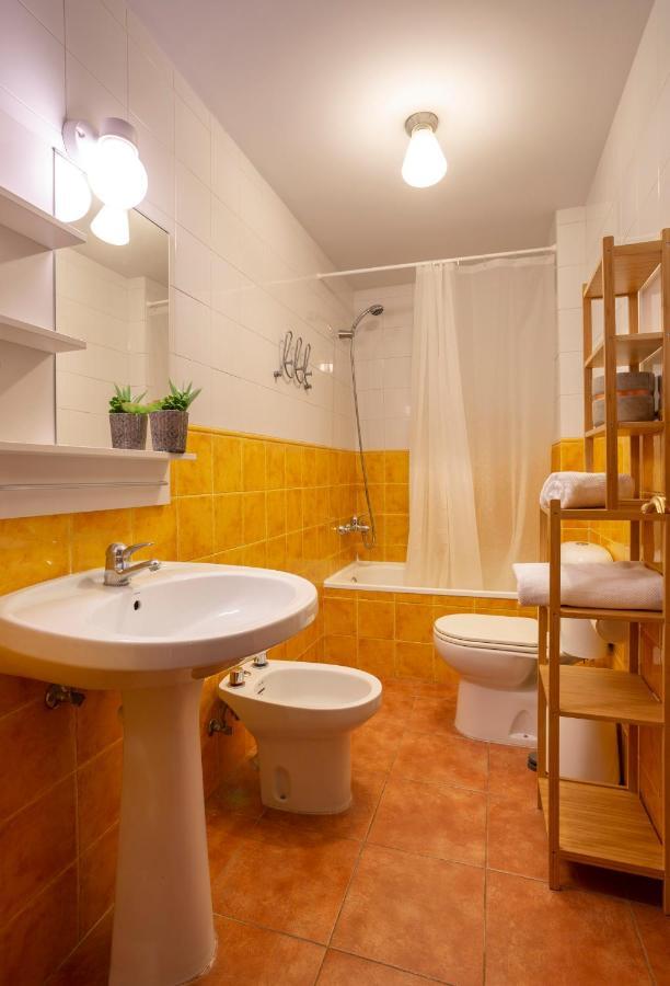 Ferienwohnung Apartamento Bed&Center 2A Lugo Exterior foto